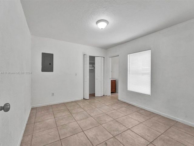 Home for sale at 2811 SW 3rd St - photo 5356047