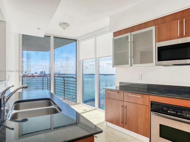 Apartment for sale  Unit #1923 - photo 7518053