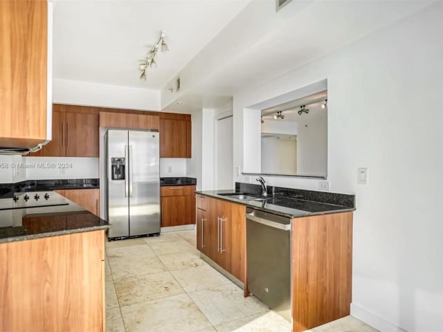 Apartment for sale  Unit #1923 - photo 7518056