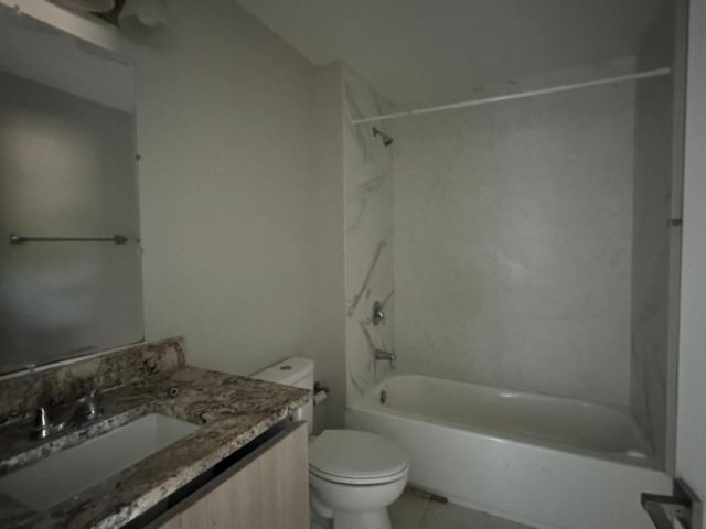 Home for rent at 813 NW 3rd Ave - photo 5363917