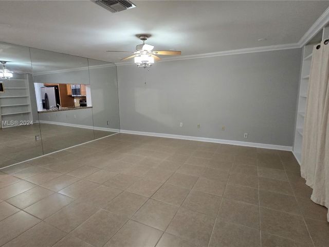 Home for rent at 117 NW 108th Ave 117 - photo 5355900