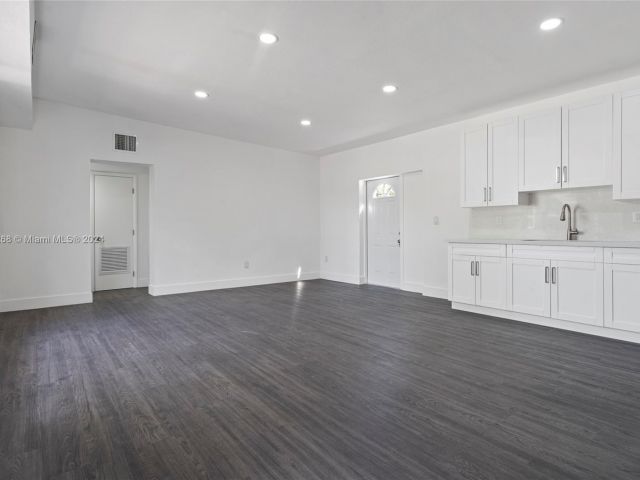 Home for sale at 434 NW 110th St - photo 5355326