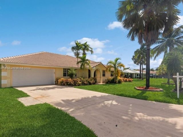 Home for sale at 12970 SW 187th Ter - photo 5368488