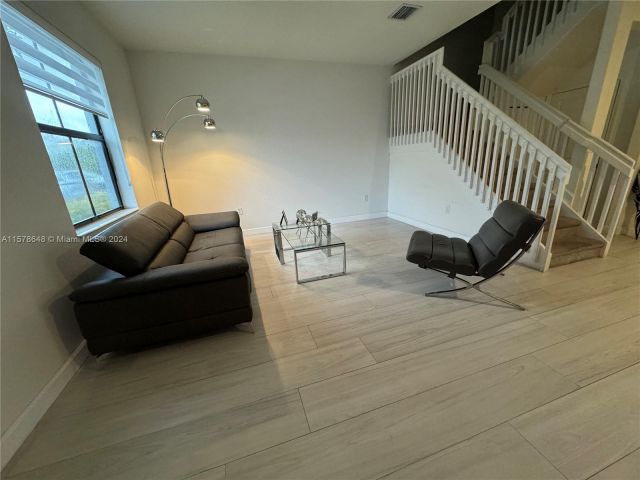 Home for sale at 18156 SW 148th Rd - photo 5373631