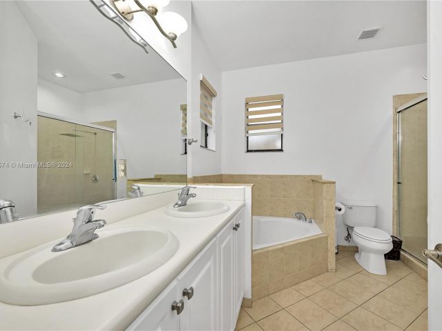 Home for sale at 11251 SW 234th Ter 0 - photo 5440071