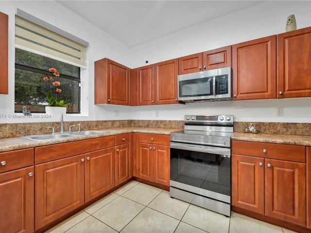 Home for sale at 11251 SW 234th Ter 0 - photo 5440077