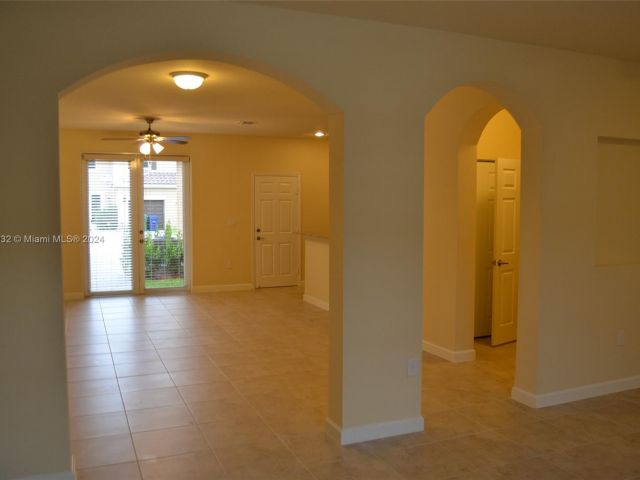 Home for rent at 9321 SW 171st Ave 9321 - photo 5360958