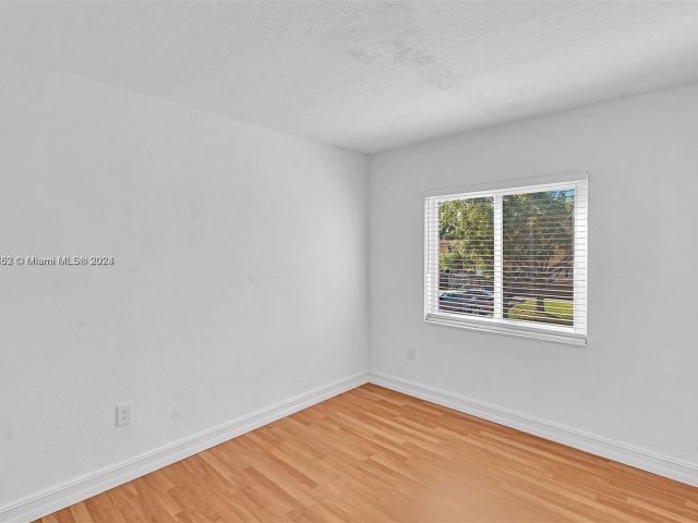 Home for rent at 224 NW 85th St Rd 224 - photo 5365769