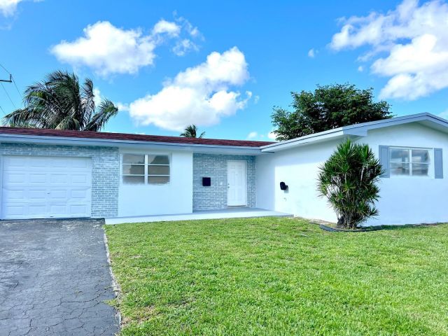 Home for rent at 8751 NW 13th Street - photo 5404219