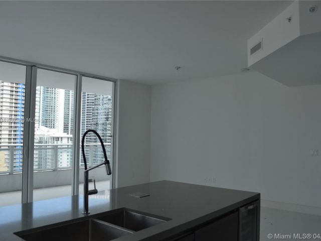 Apartment for rent  Unit #2308 - photo 5374425