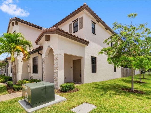 Home for sale at 24663 SW 118th Pl 24663 - photo 5373217