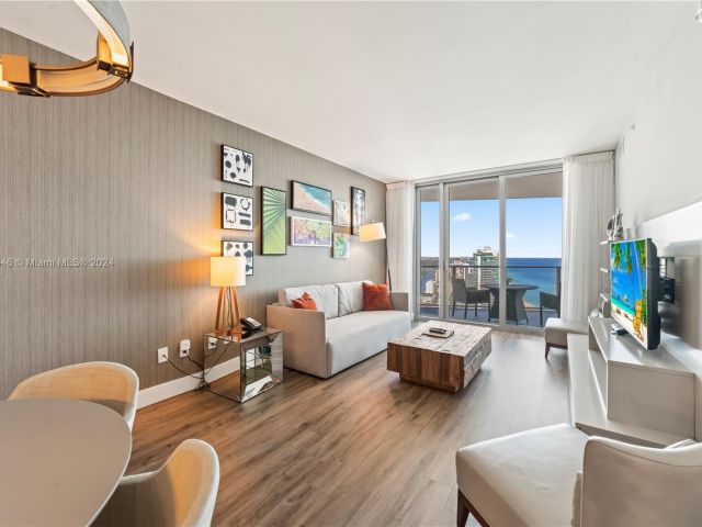 Apartment for rent  Unit #3710 - photo 5514962