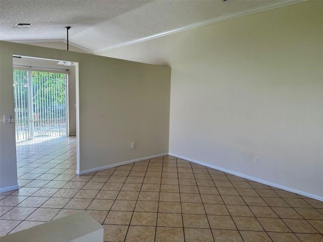 Home for rent at 15805 NW 16th St - photo 5373979