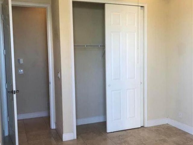 Home for rent at 2224 NE 2 STREET - photo 5436243