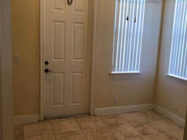 Home for rent at 2224 NE 2 STREET - photo 5436244