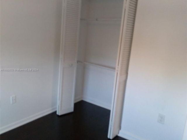 Home for rent at 1532 Gabriel St - photo 5464347