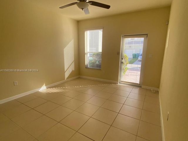 Home for rent at  - photo 5375169