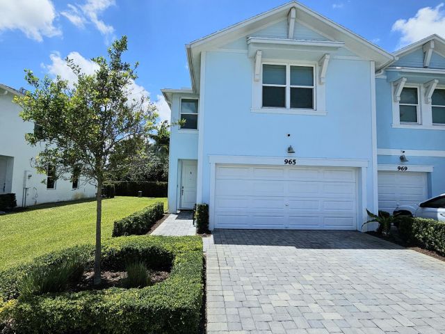 Home for sale at 965 Seabright Avenue - photo 5405912