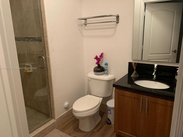 Home for rent at 16307 SW 44th Ter 16307 - photo 5374997