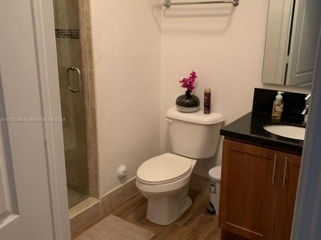 Home for rent at 16307 SW 44th Ter 16307 - photo 5375000