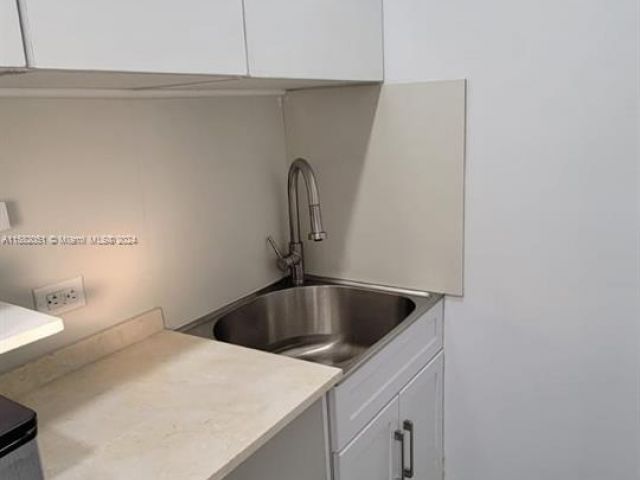 Home for rent at 3689 SW 1st Ave - photo 5444926