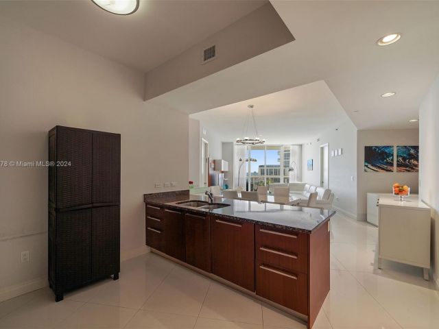 Apartment for sale  Unit # - photo 5378087