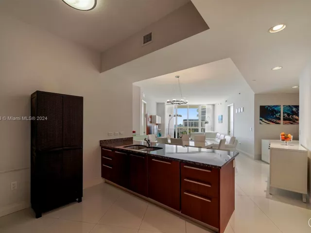 Apartment for sale  Unit # - photo 5378087