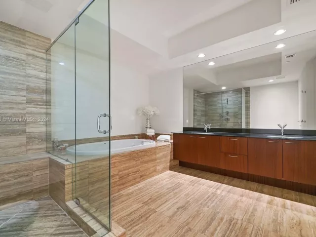 Apartment for sale  Unit # - photo 5378077