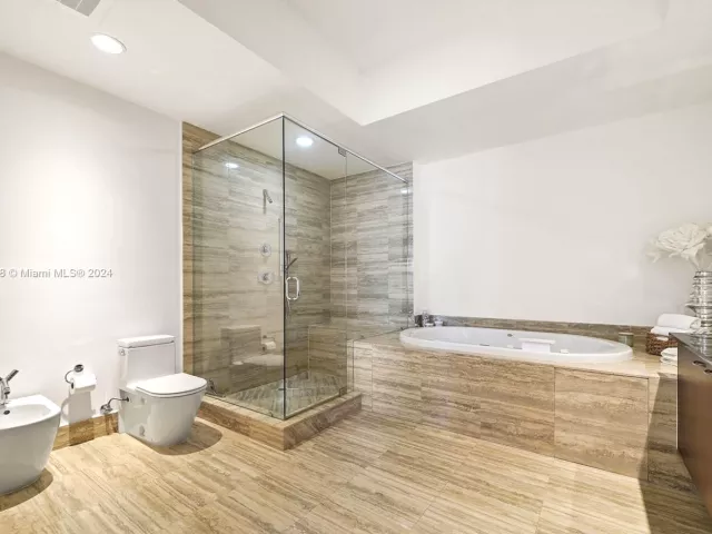 Apartment for sale  Unit # - photo 5378078