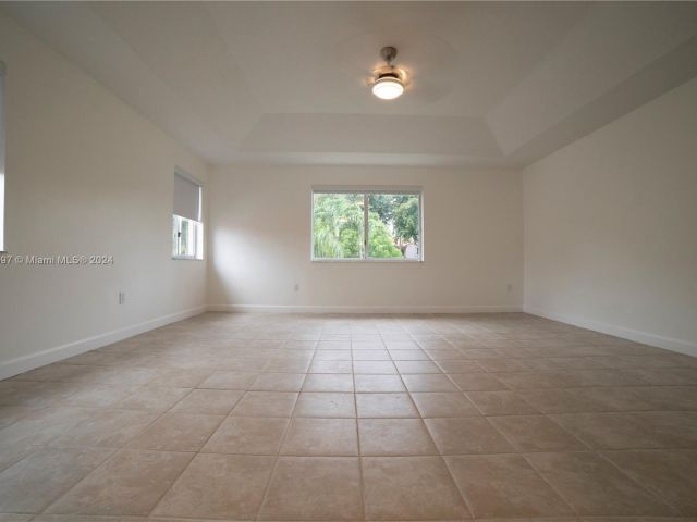 Home for rent at 6578 NW 113th Pl - photo 5436386