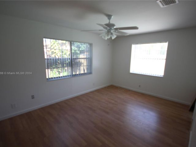 Home for rent at  - photo 5378837