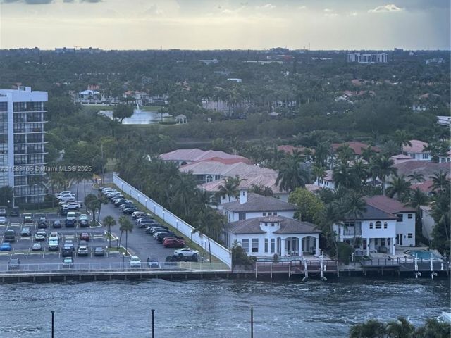 Apartment for rent  Unit #1530 - photo 6039618