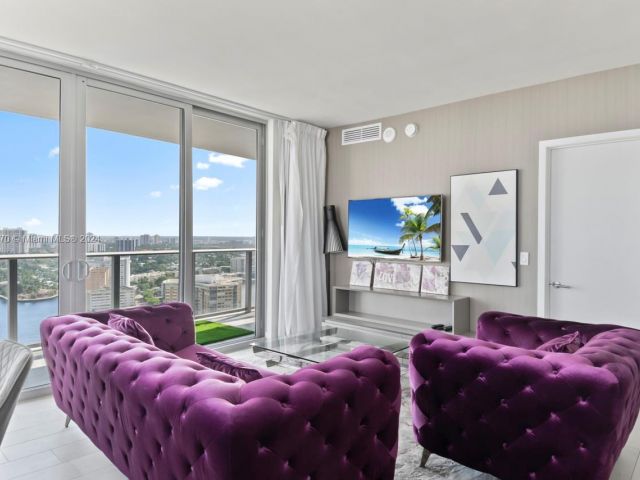 Apartment for rent  Unit #R2409 - photo 5582034