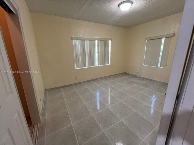 Home for rent at 6231 NW 1st Ct - photo 5379745