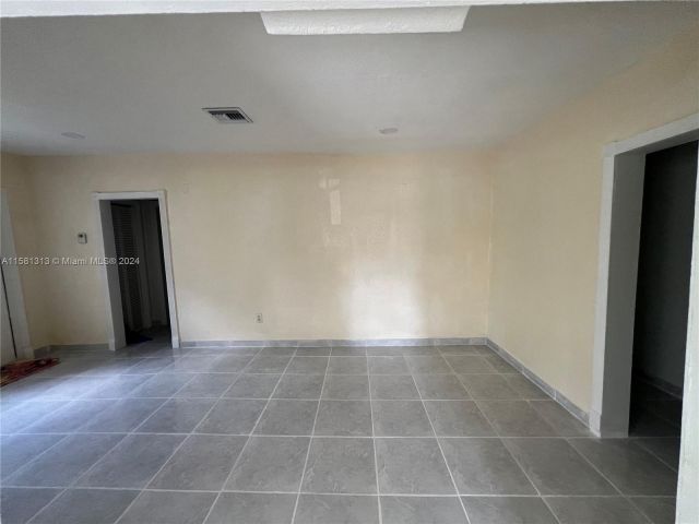 Home for rent at 6231 NW 1st Ct - photo 5379750