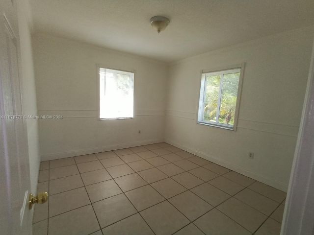 Home for rent at 3375 SW 20 ST - photo 5417879