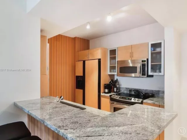 Apartment for sale  Unit #520 - photo 5380922