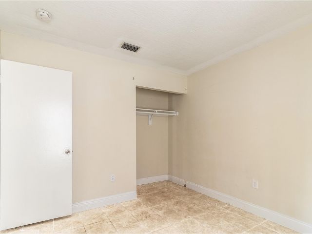 Home for rent at 3821 NW 213th St - photo 5400853