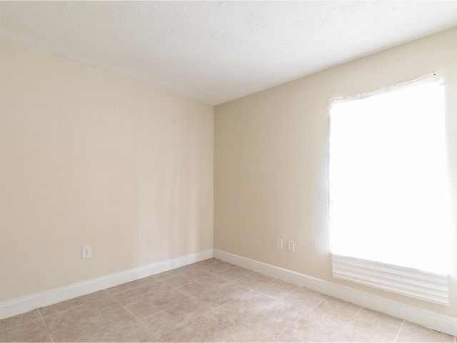 Home for rent at 3821 NW 213th St - photo 5400854