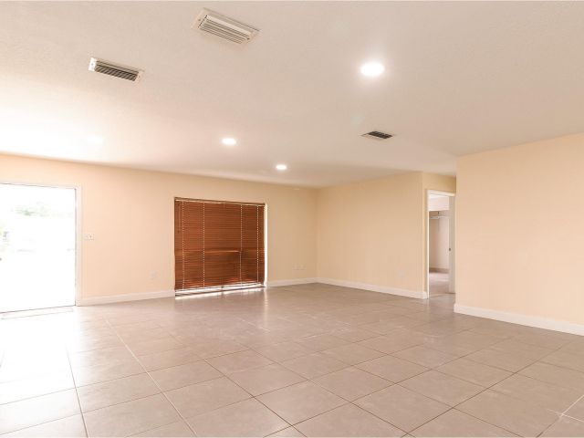 Home for rent at 3821 NW 213th St - photo 5400860