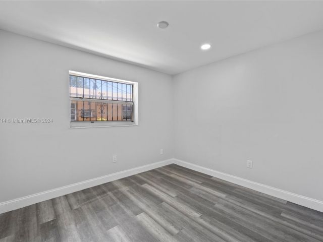 Home for rent at 281 NE 75th St 0 - photo 5400001