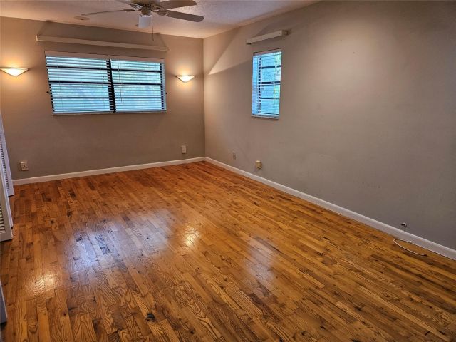 Home for rent at 599 NE 7TH AVENUE 6C - photo 5403047