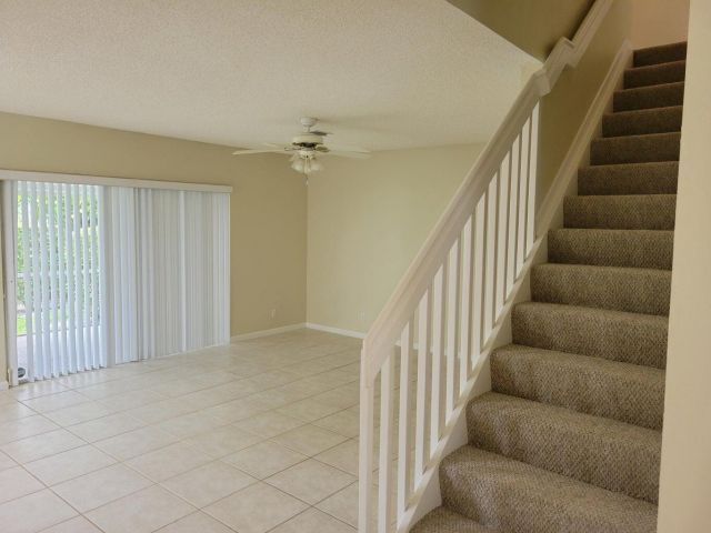 Home for rent at 4753 SW 14th Street - photo 5383205