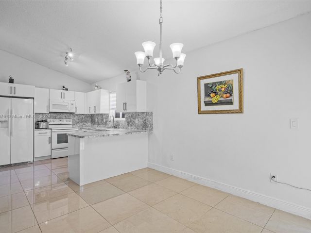 Home for rent at 13572 SW 285th Ter 0 - photo 5411124