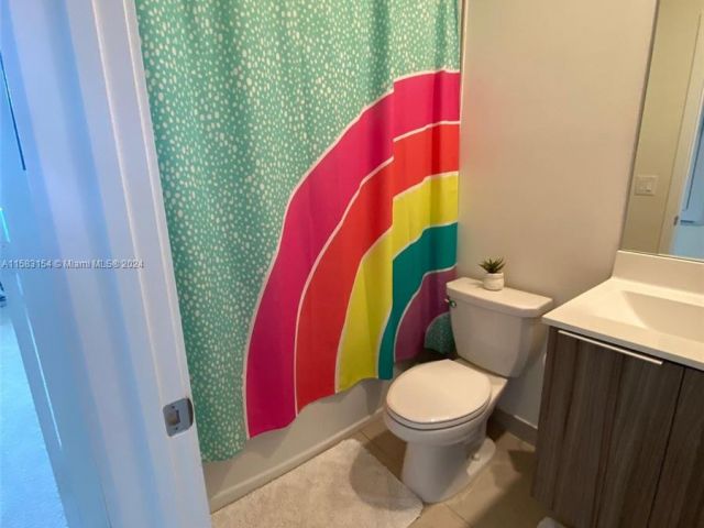 Home for rent at 4818 NW 83rd Path - photo 5385007