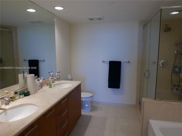 Apartment for sale  Unit #2808 - photo 5384588