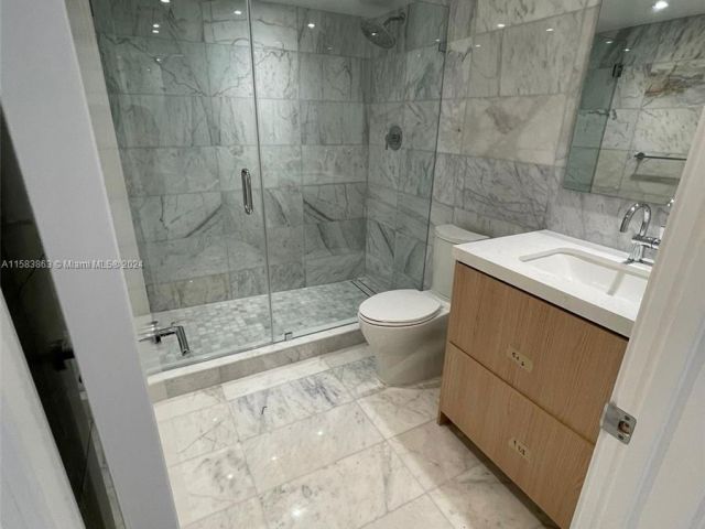 Apartment for rent  Unit #A306 - photo 5387642