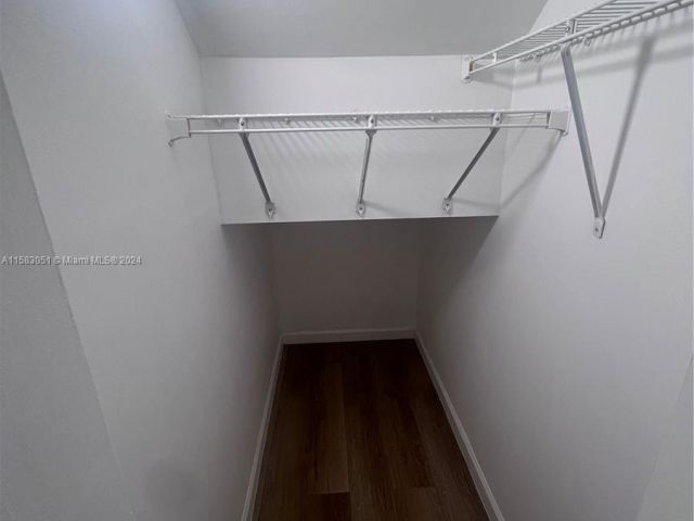 Home for rent at 9120 Taft St 9120 - photo 5385556