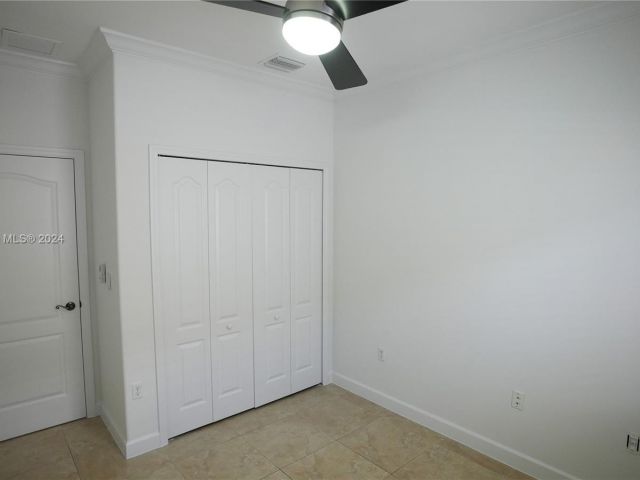 Home for rent at 16573 SW 44th Ln - photo 5385724