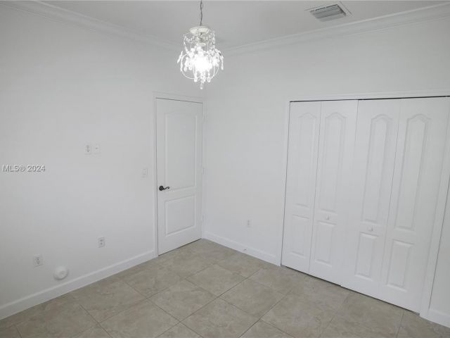 Home for rent at 16573 SW 44th Ln - photo 5385725